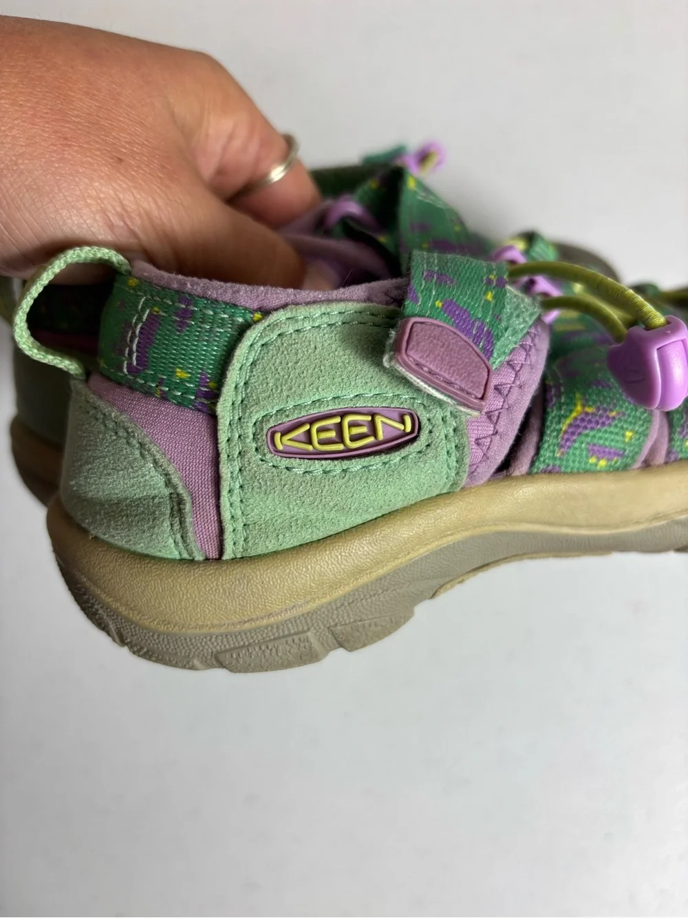 Keen Newport H2 Waterproof Hiking Sandals Purple and Green Youth Size 2
